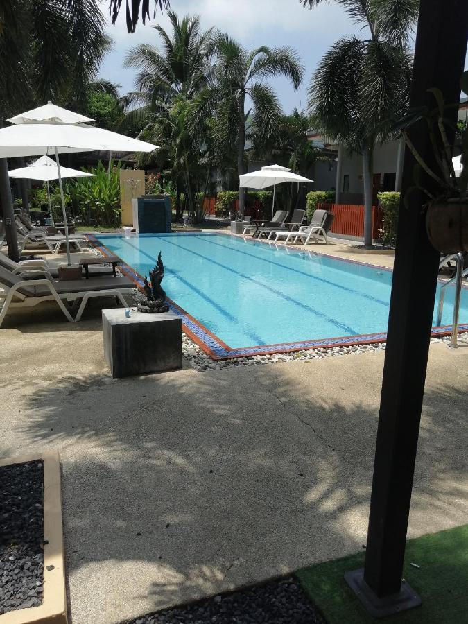 Vivi Hotel Resort プーケット エクステリア 写真